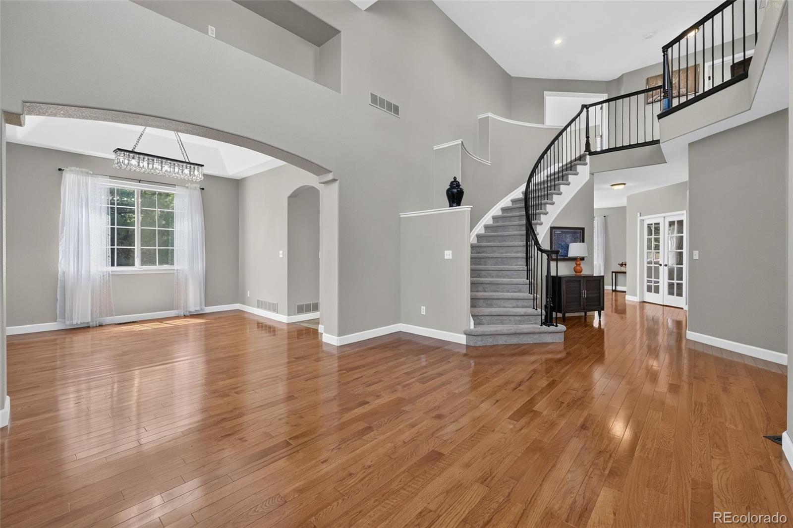 6638 W Hamilton Drive