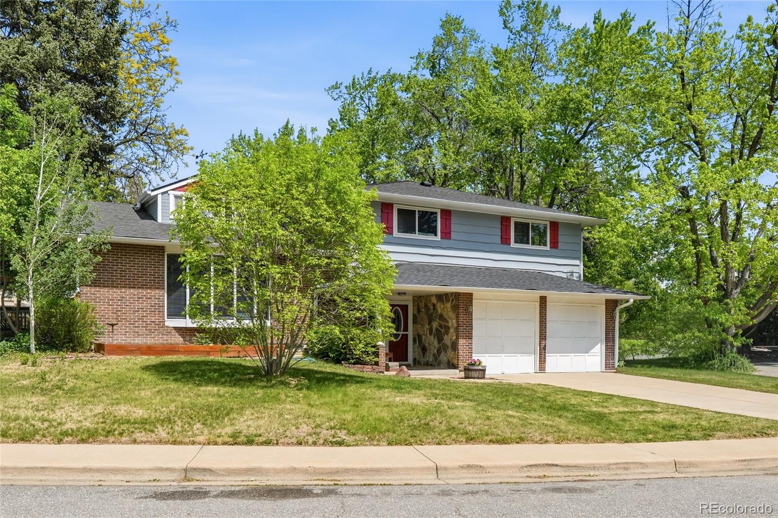 4700 Ashfield Court