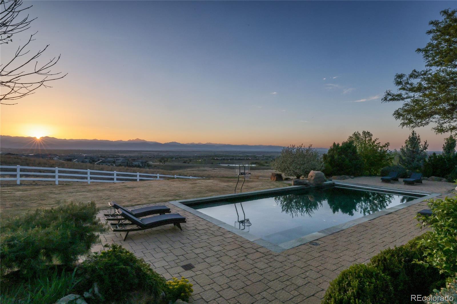 15478 Mountain View Circle