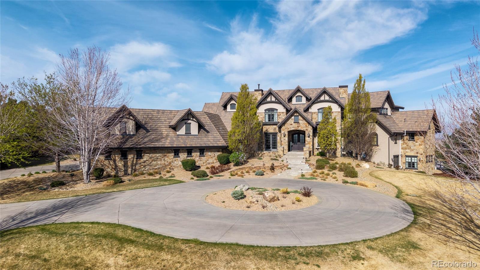 15478 Mountain View Circle