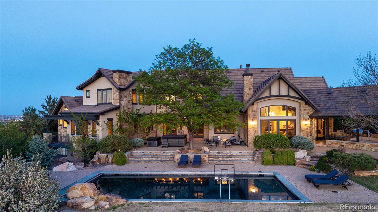 15478 Mountain View Circle