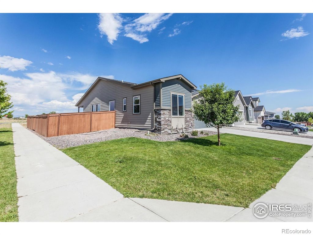 Photo of 1231 105th Ave Ct, Greeley, CO 80634 (MLS # IR1050340)