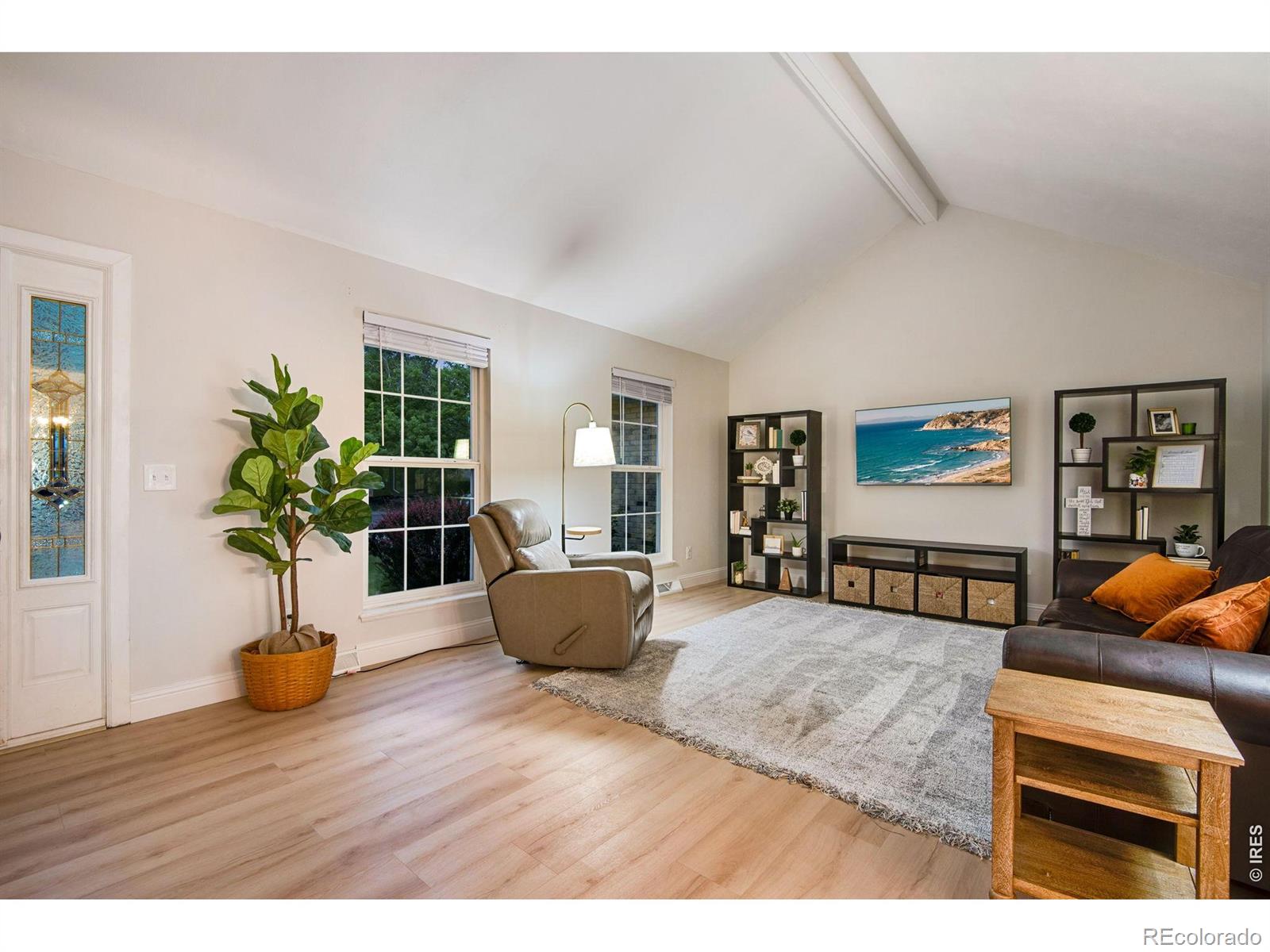 3118 Hiawatha Drive