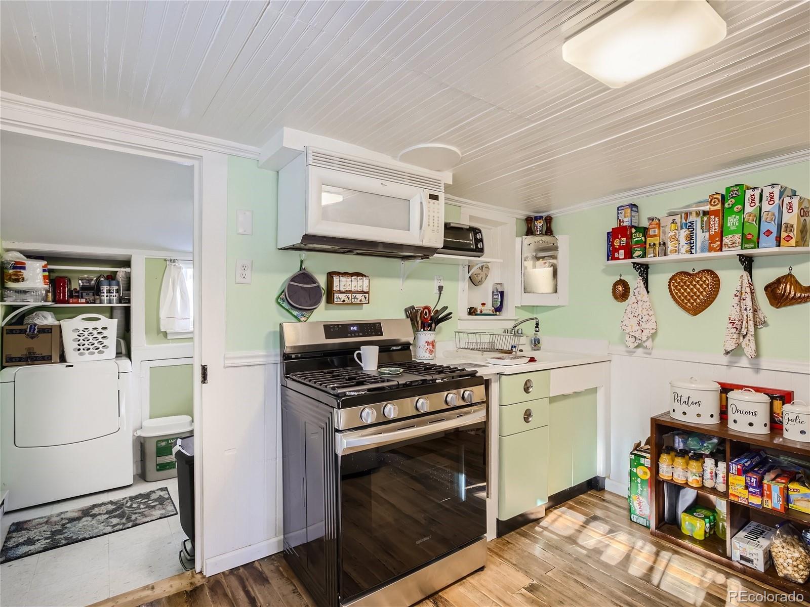 331 S 1st Street