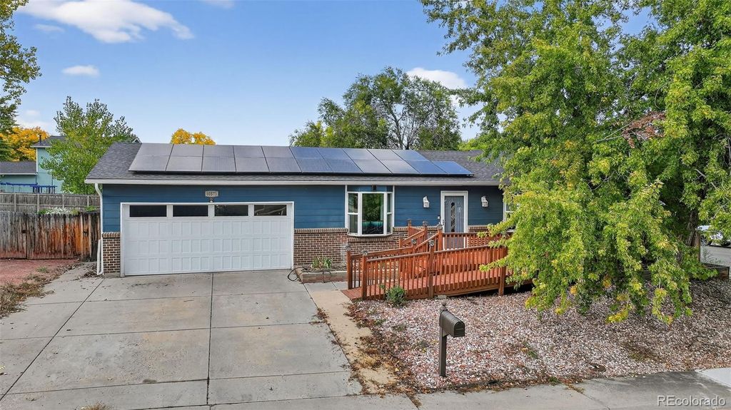 Photo of 10571 Parfet Court, Broomfield, CO 80021 (MLS # 4857359)