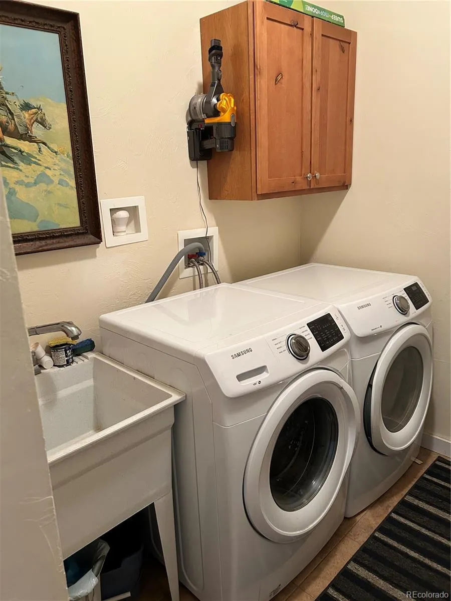 Fairplay, Colorado 80440, United States, 3 Bedrooms Bedrooms, ,2 BathroomsBathrooms,Residential,Active,192017