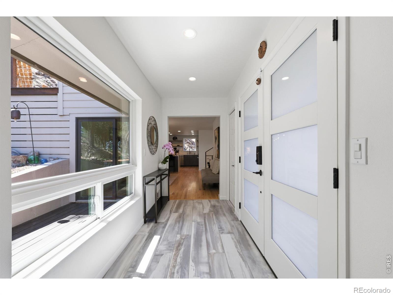 2706 Crestridge Court