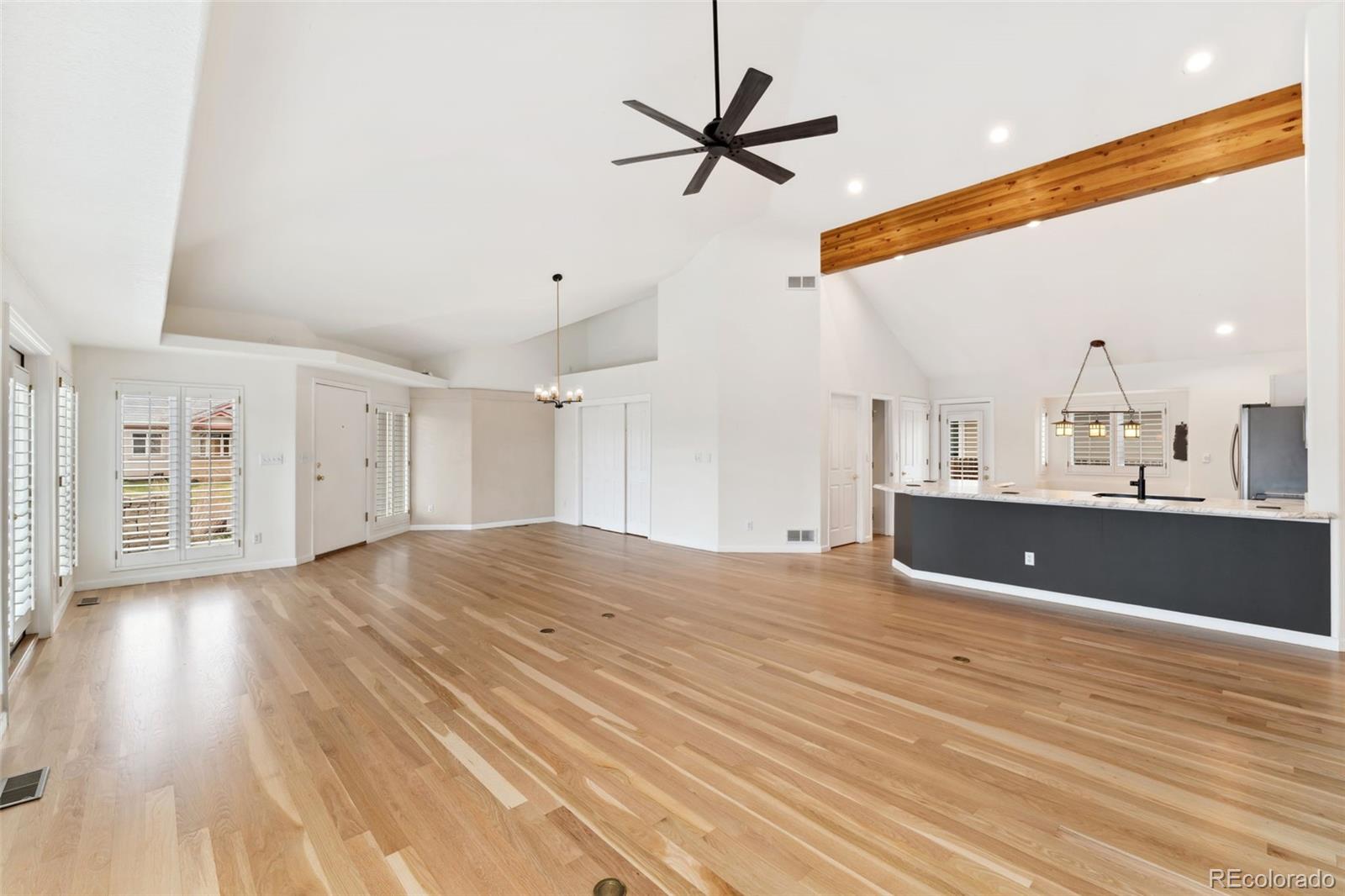1904 S Union Place