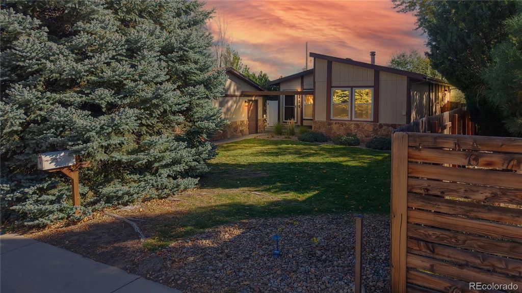 Photo of 214 Poppy Street, Golden, CO 80401 (MLS # 3321751)