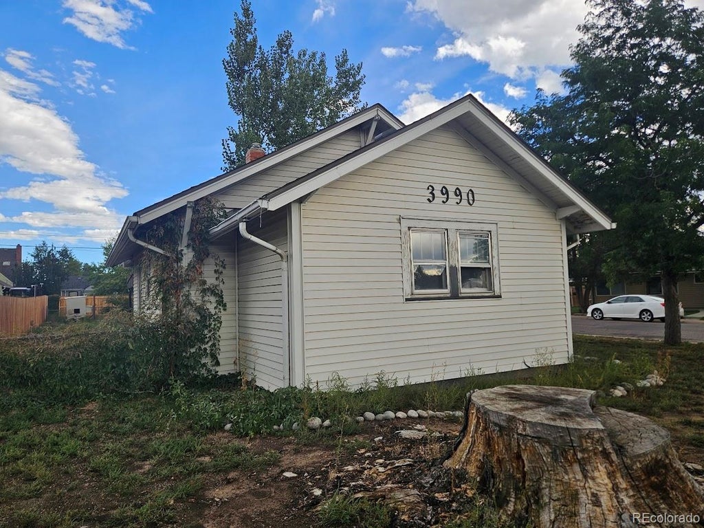Photo of 3990 S Delaware Street, Englewood, CO 80110 (MLS # 8286289)