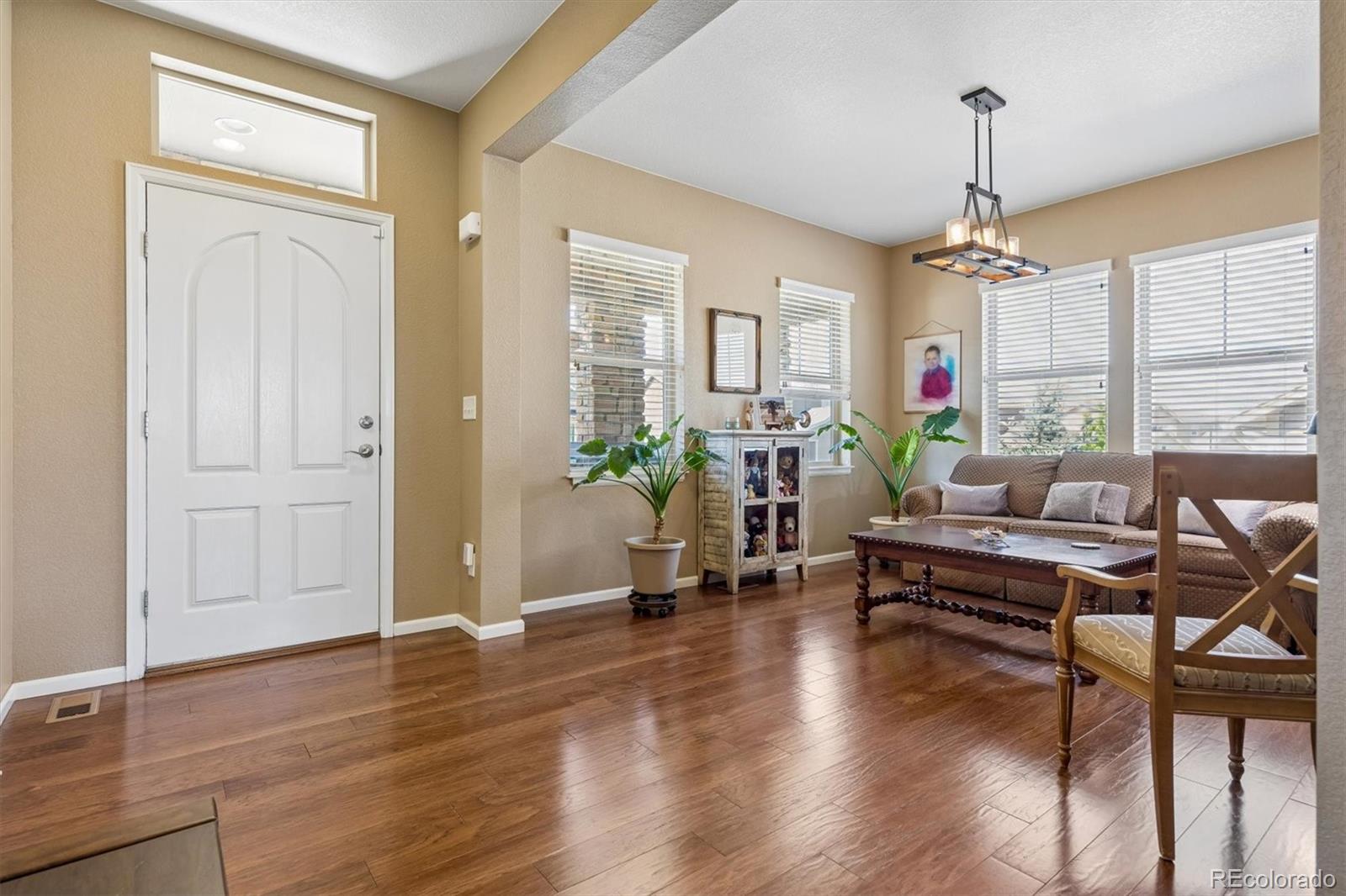 3953 Donnington Circle