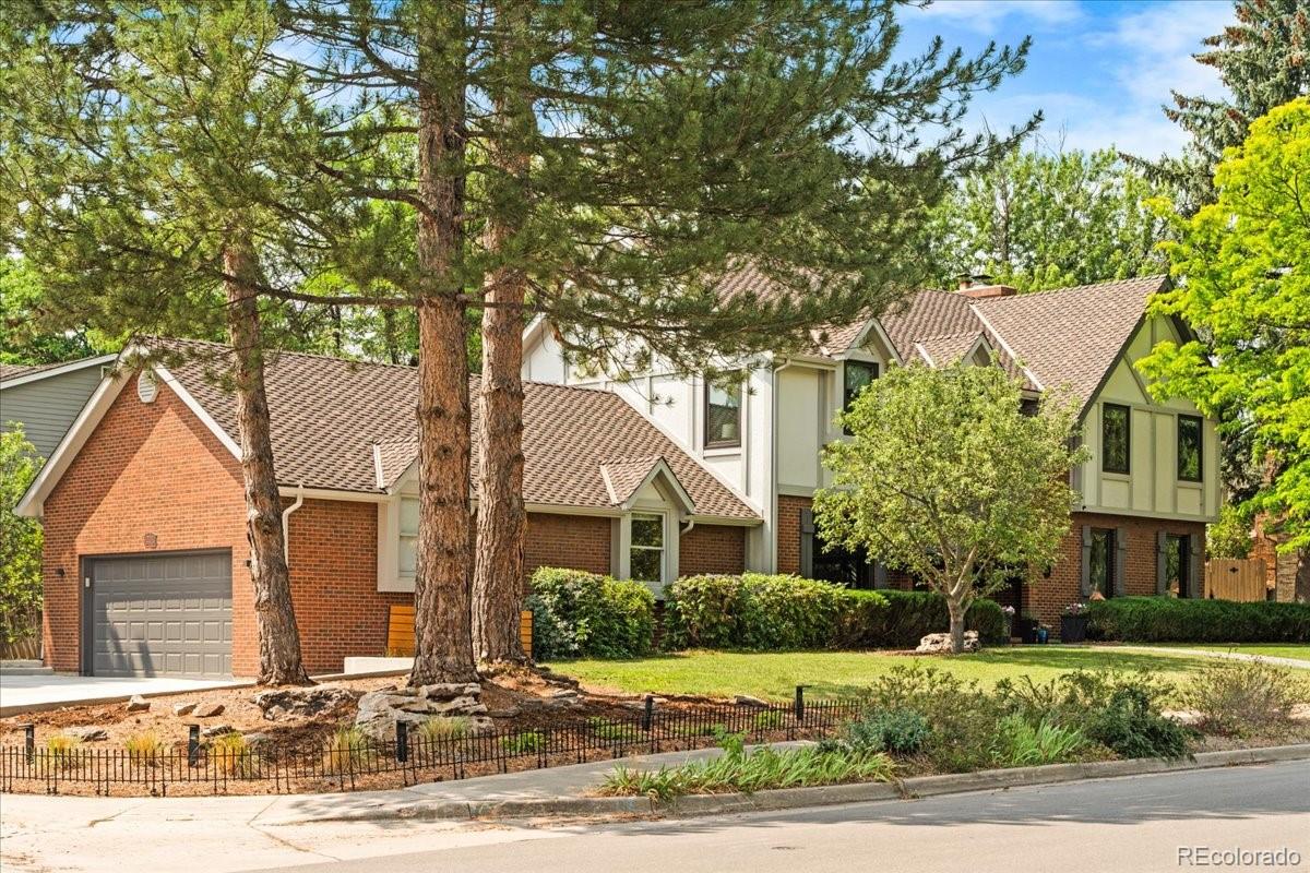 2011 S Gray Drive