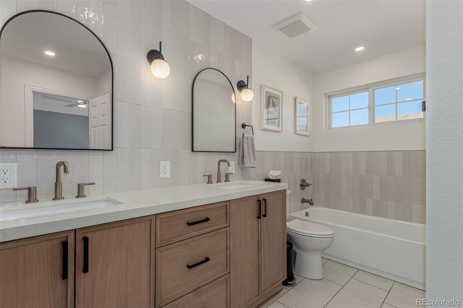 12734 W Bowles Place