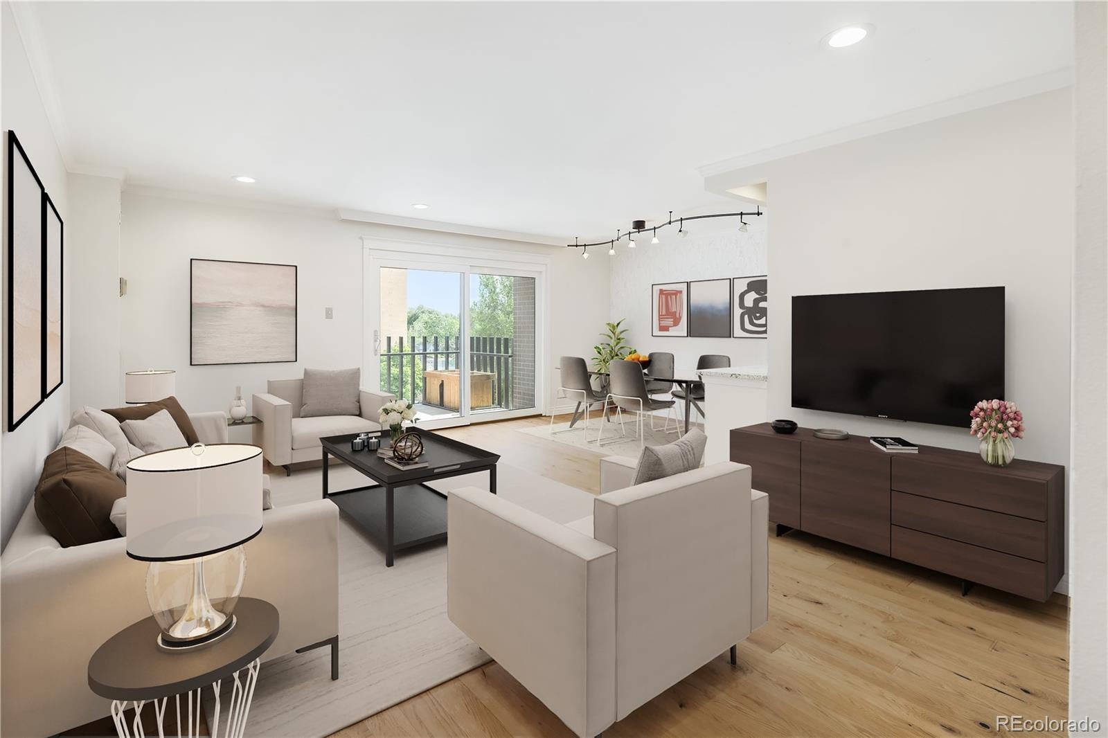 480 S Marion Parkway 602