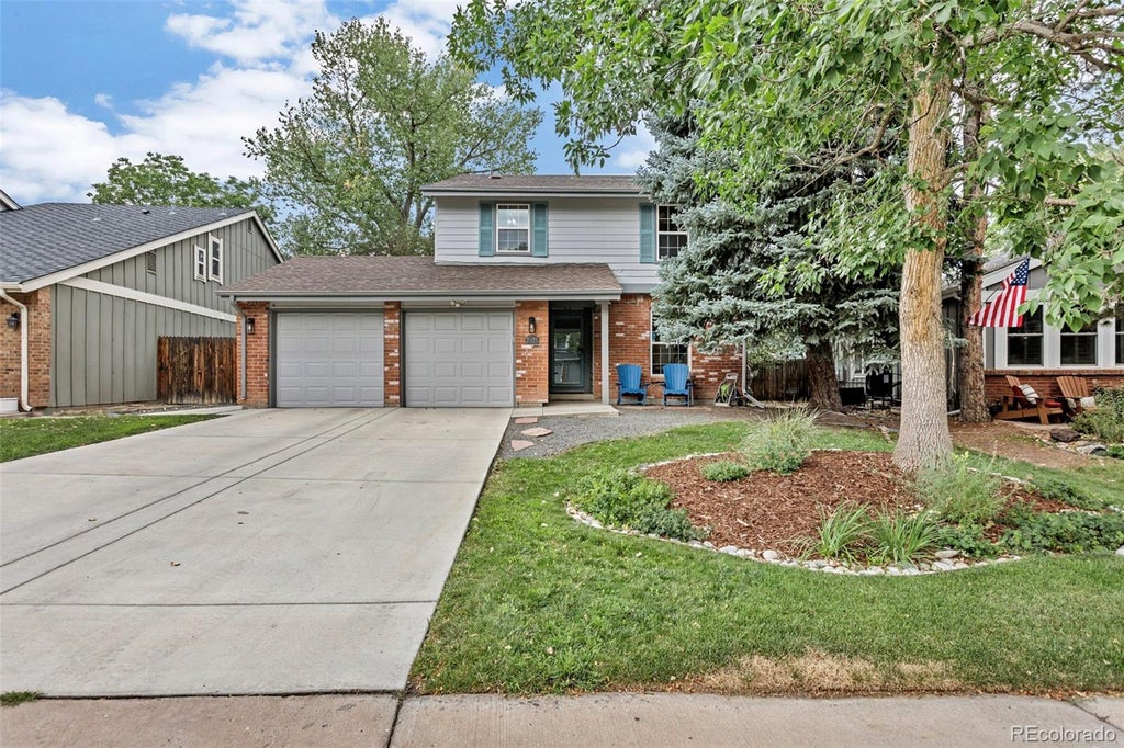 Photo of 7926 S Roslyn Way, Englewood, CO 80112 (MLS # 6215695)