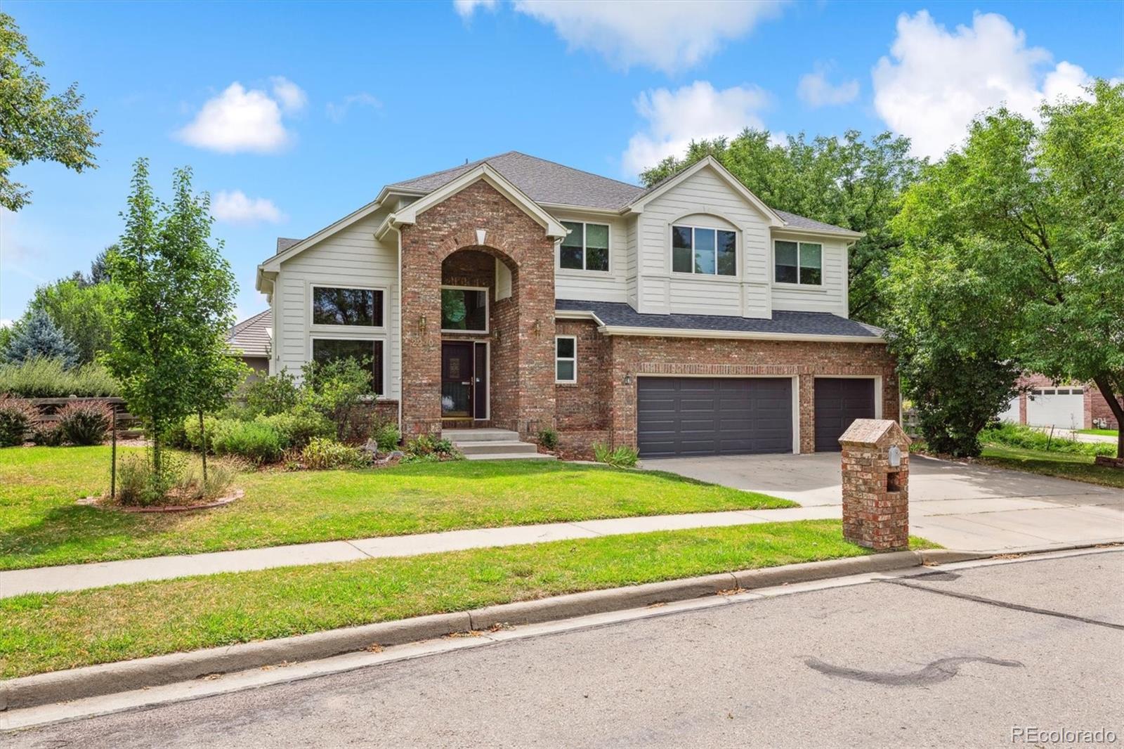 2240 Summitview Drive