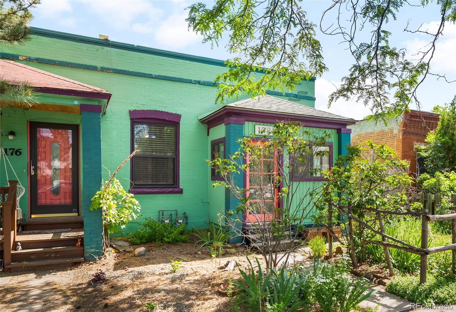 178 W Cedar Avenue