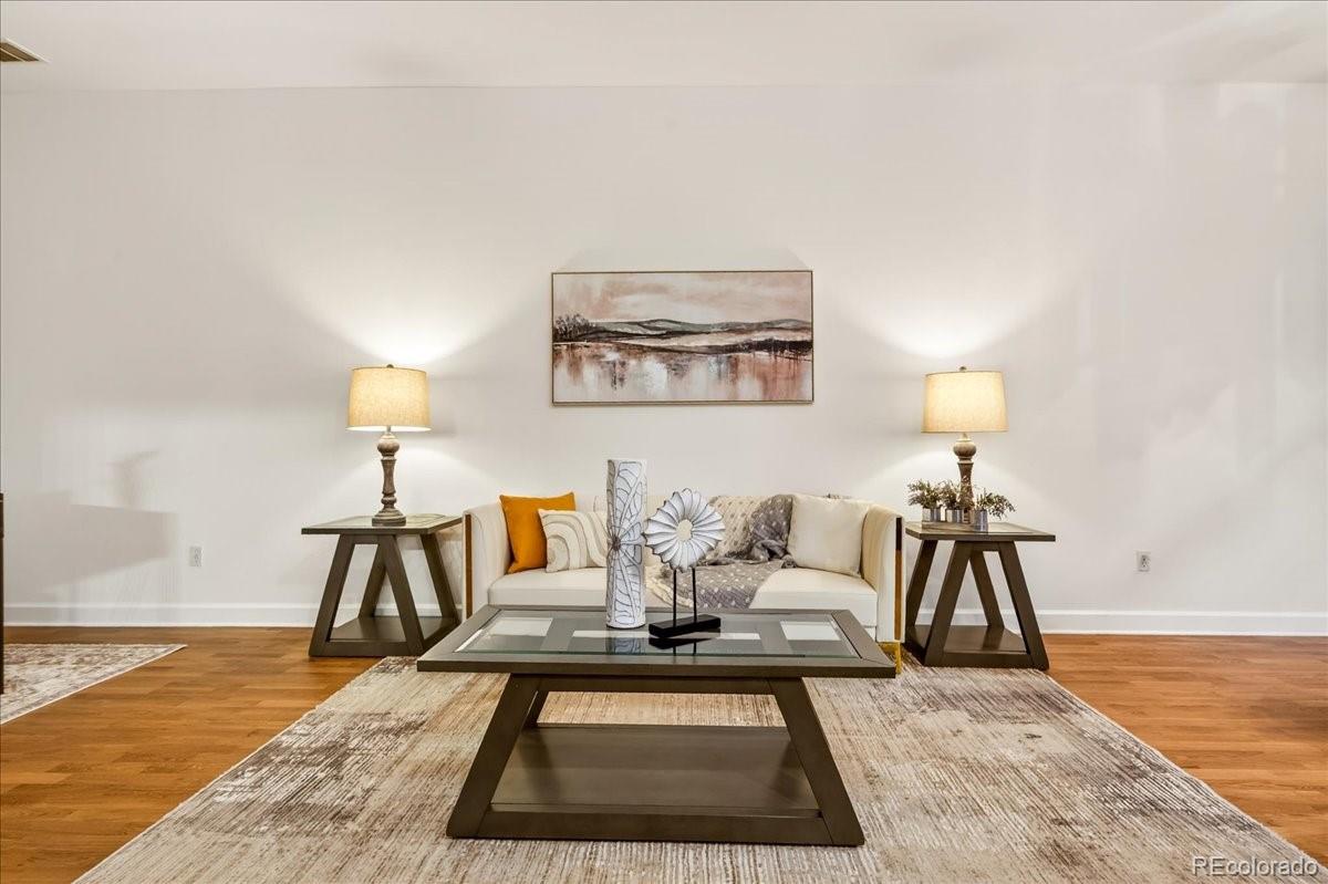 5677 S Park Place 103