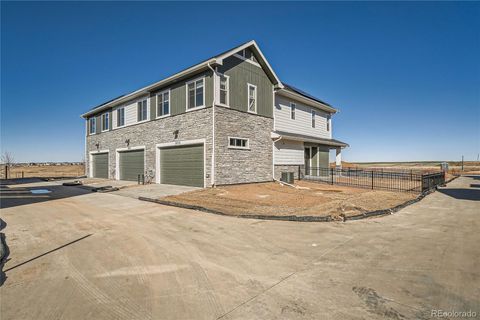 Townhouse in Aurora CO 27712 1st Avenue 26.jpg