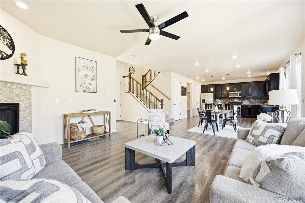 8601 Zircon Way