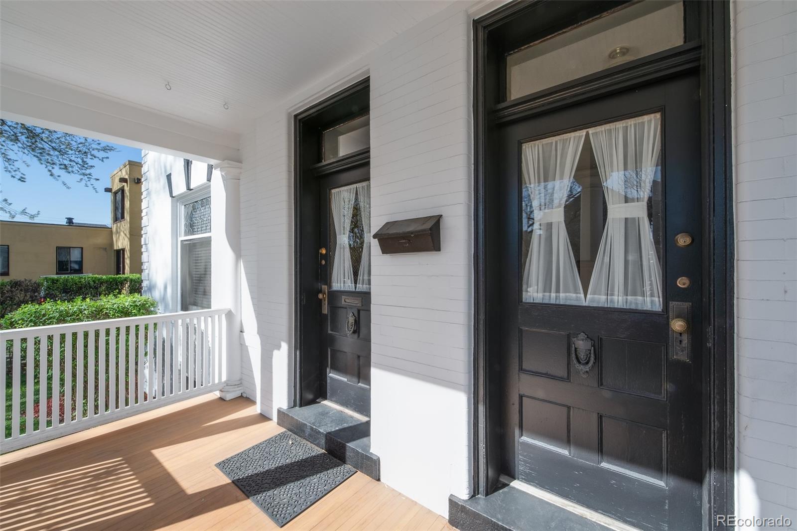 1817 - 1821 Vine Vine Street