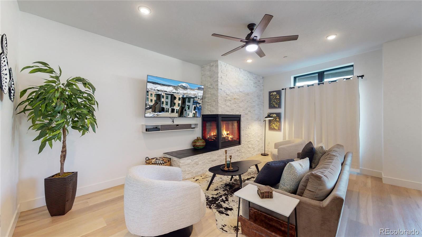 930 Blue River Parkway 622