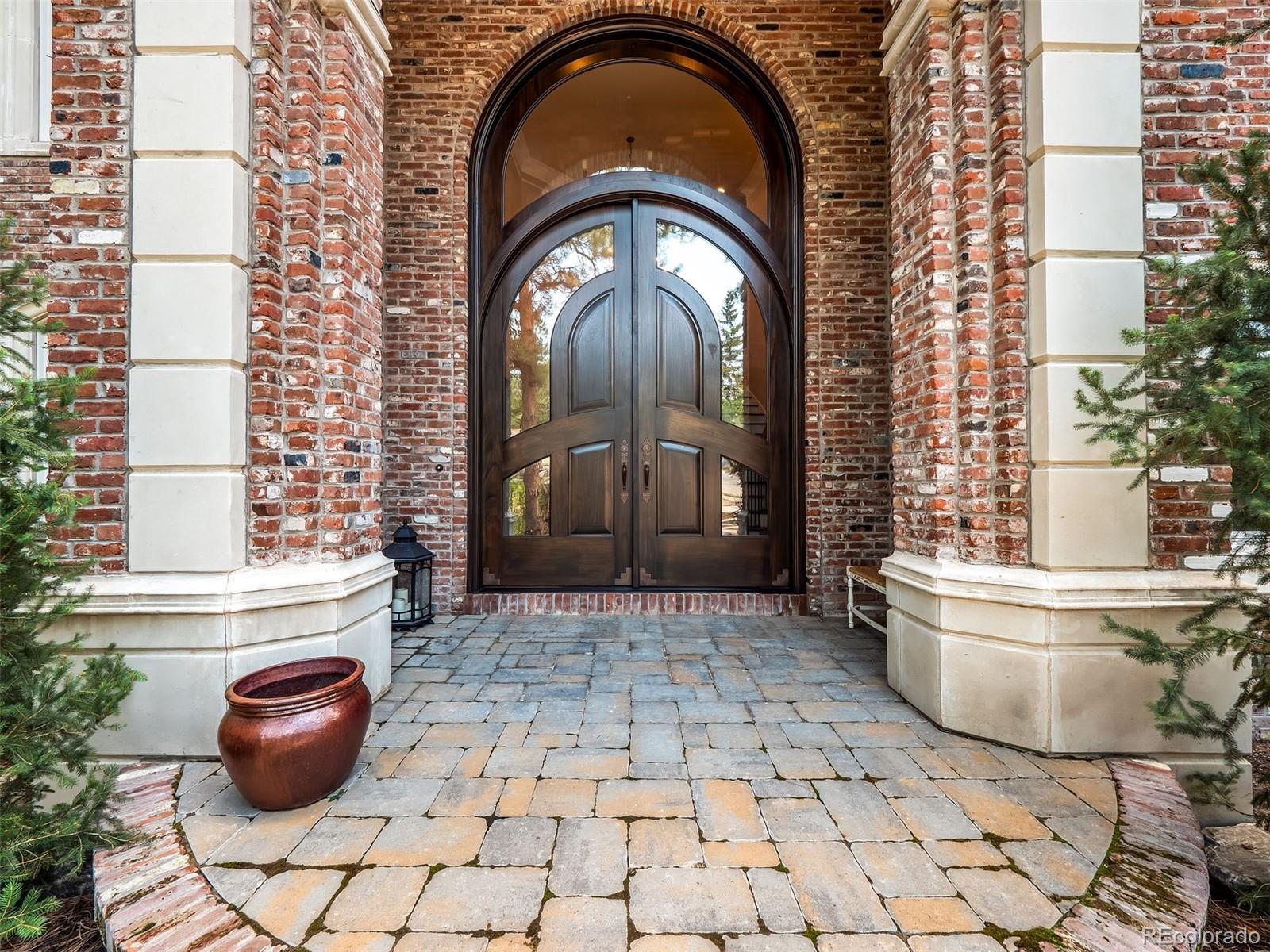 202 Saratoga Vein Court