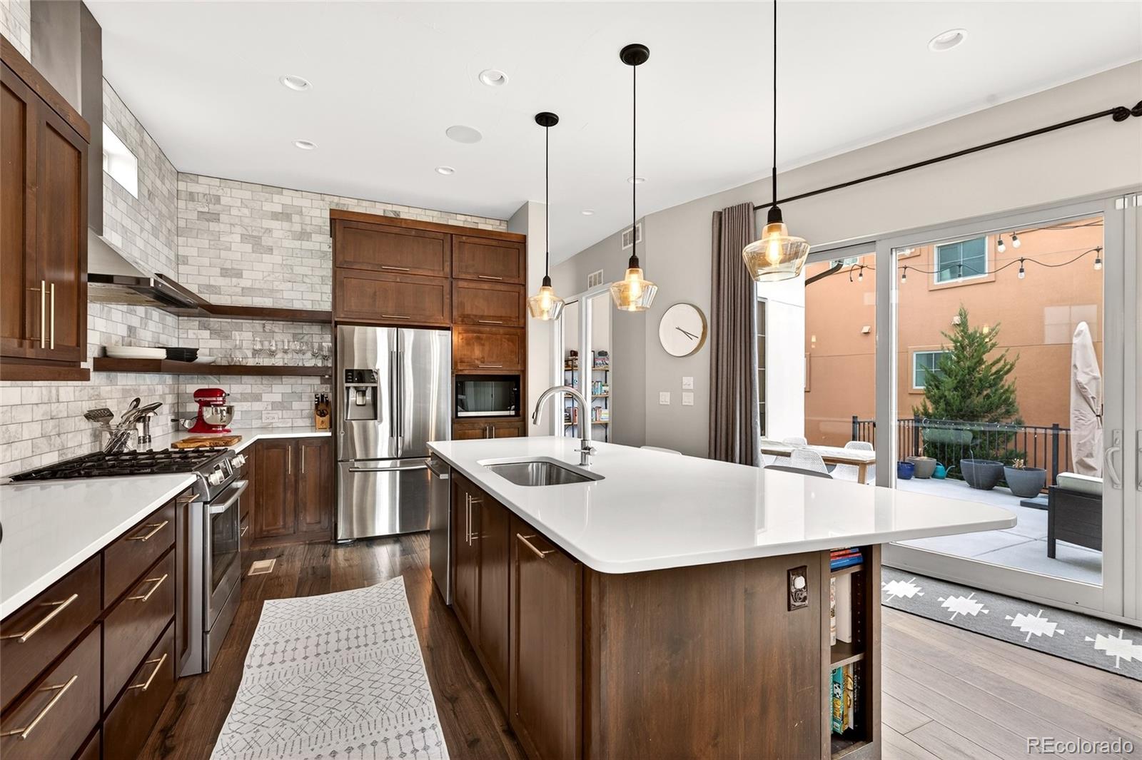 15554 W La Salle Avenue