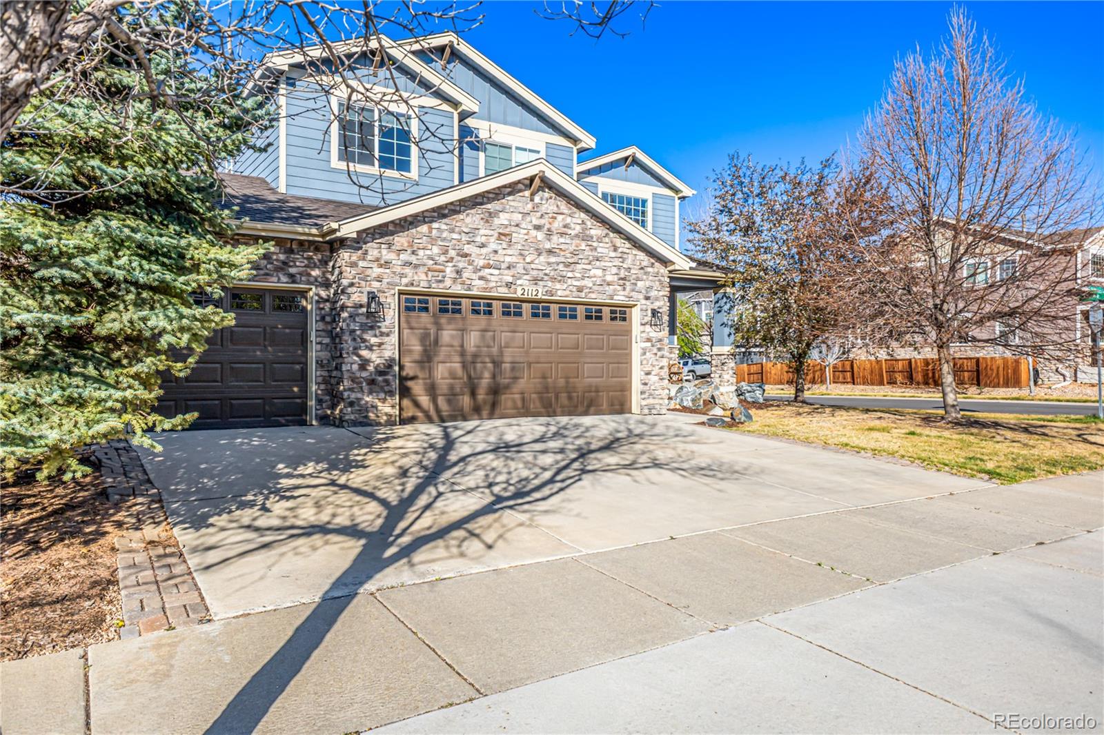 2112 Primrose Lane