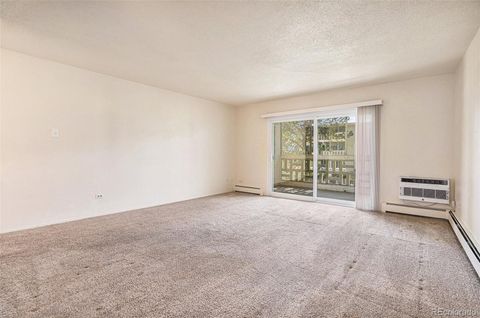 Condominium in Denver CO 715 Alton Way 29.jpg