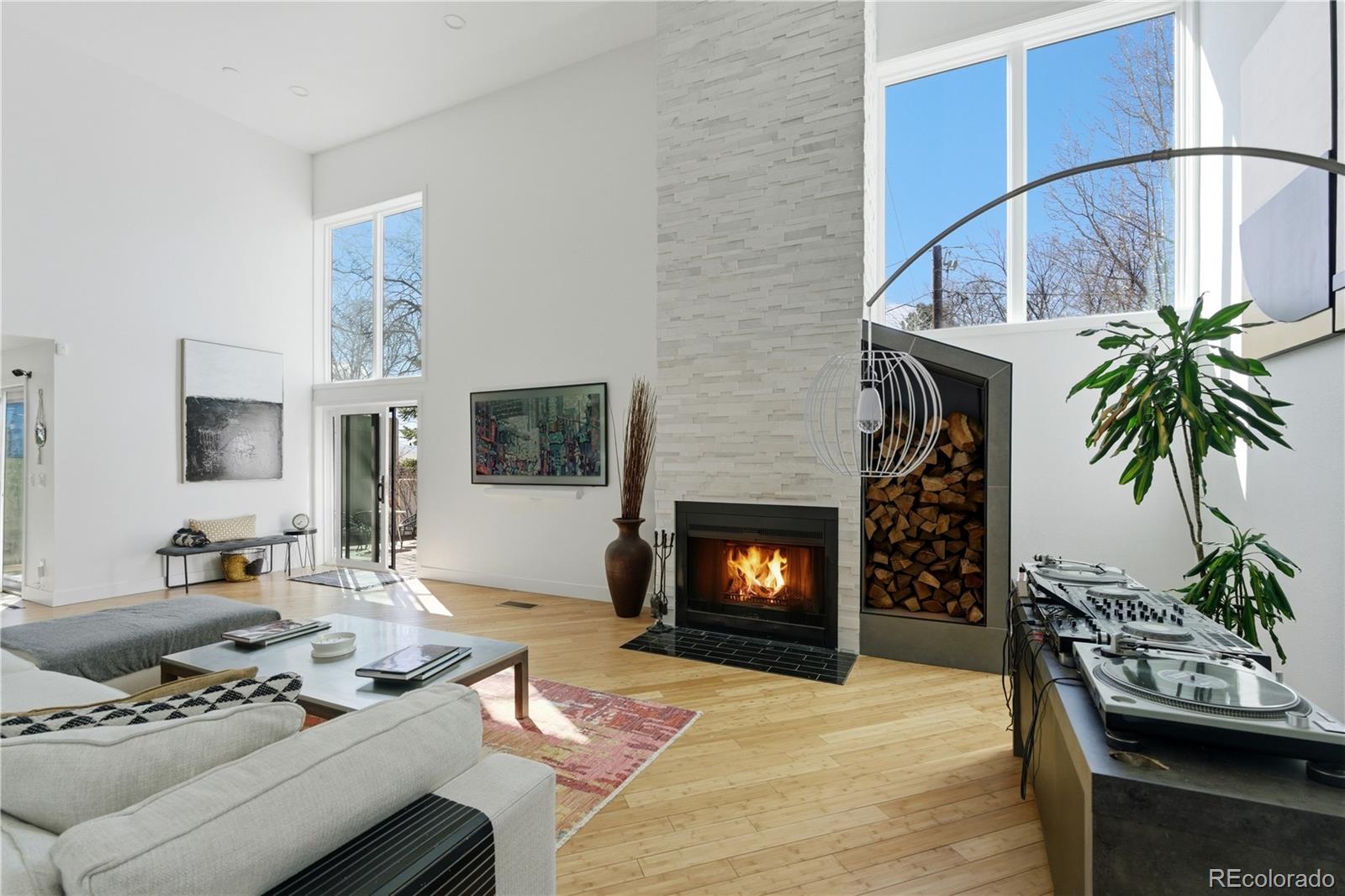 5401 E Dakota Avenue 3