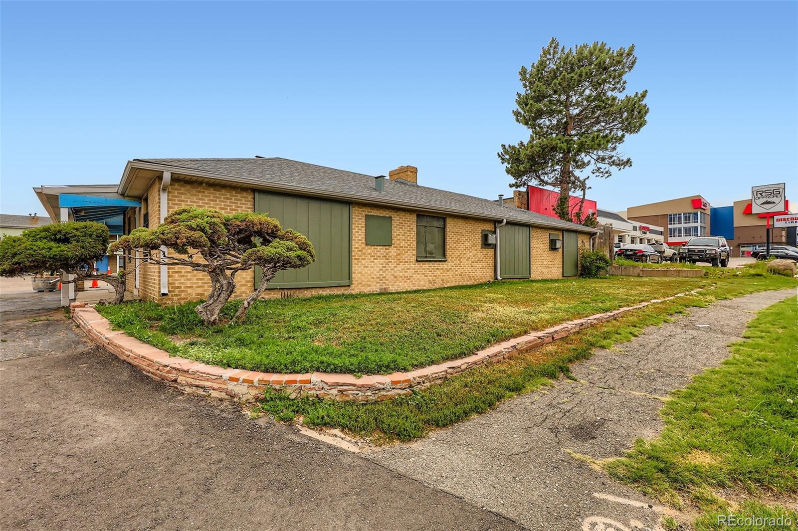9600 W Colfax Avenue