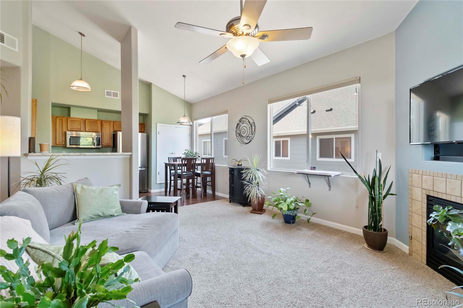 1049 S Walden Way 257
