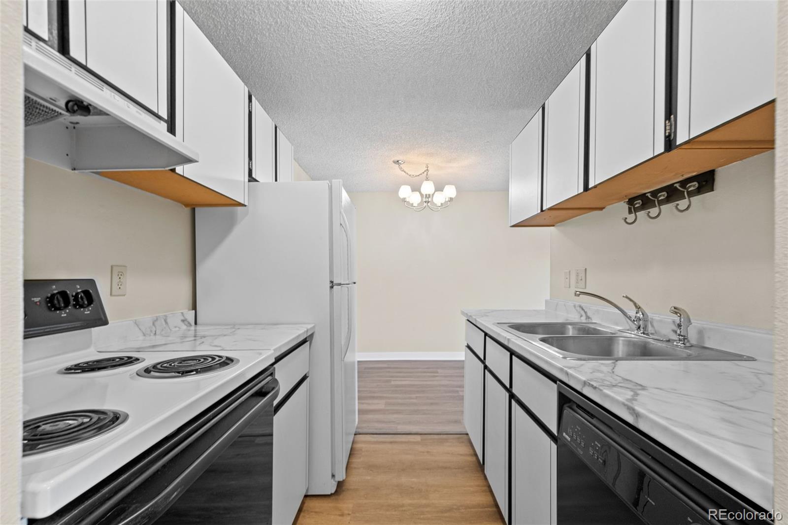10211 Ura Lane 204
