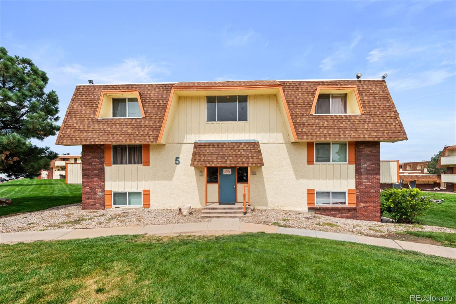 10211 Ura Lane 204