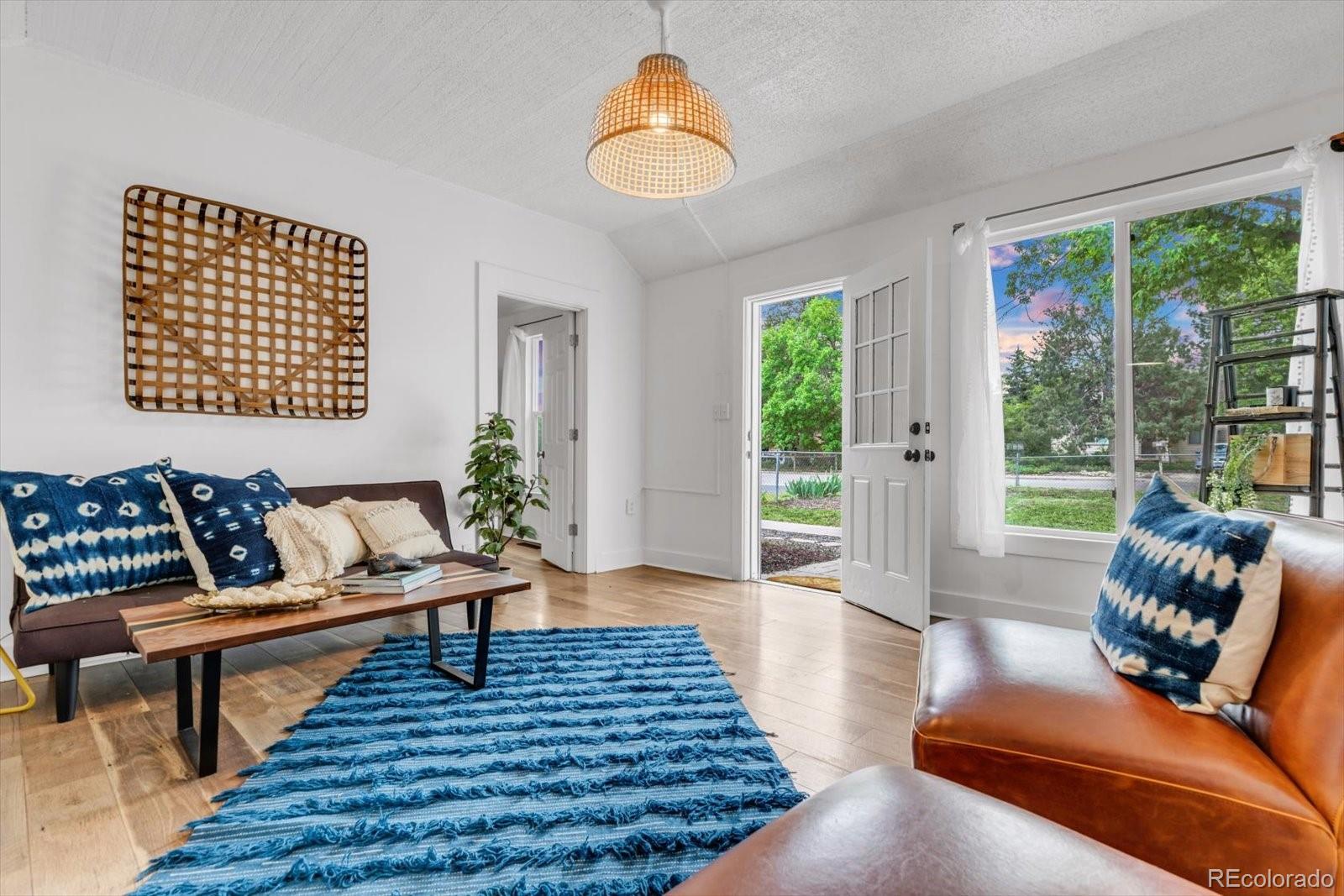 211 E Emma Street, Lafayette, CO, 80026 3 211 E Emma Street
