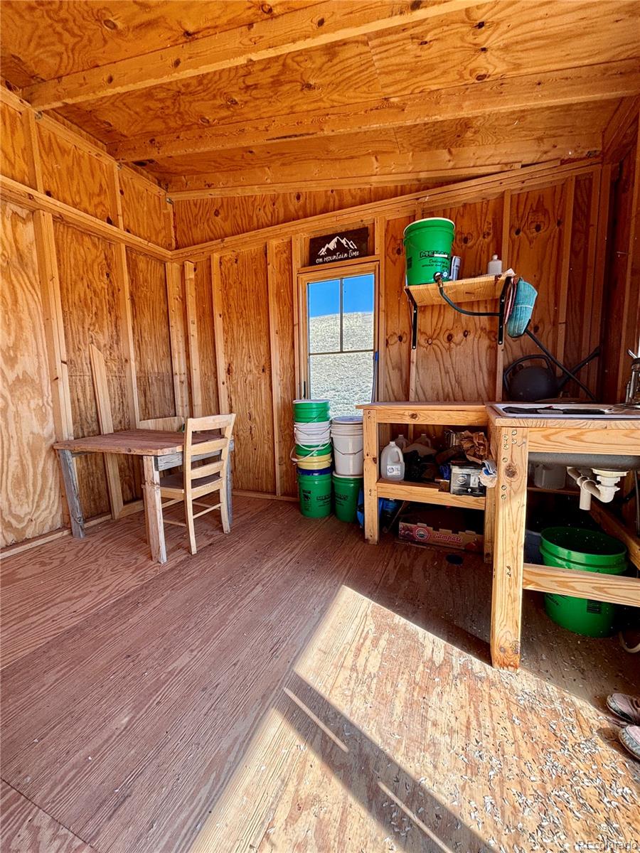 County Road 9 Elk Ridge Area Section 4-32-8