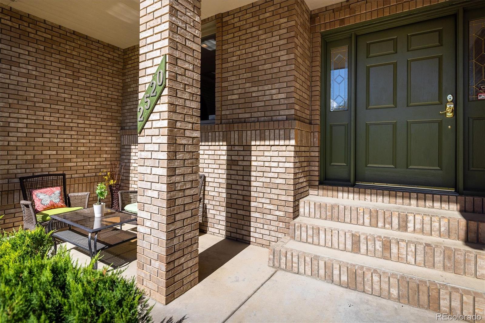 2520 Columbine Circle