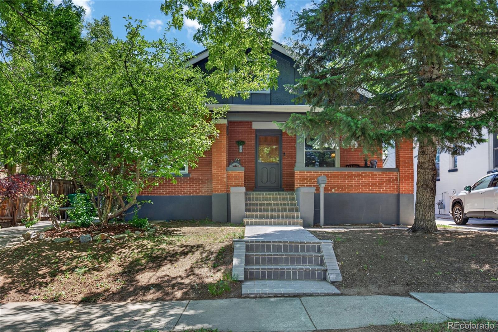 1380 Poplar Street