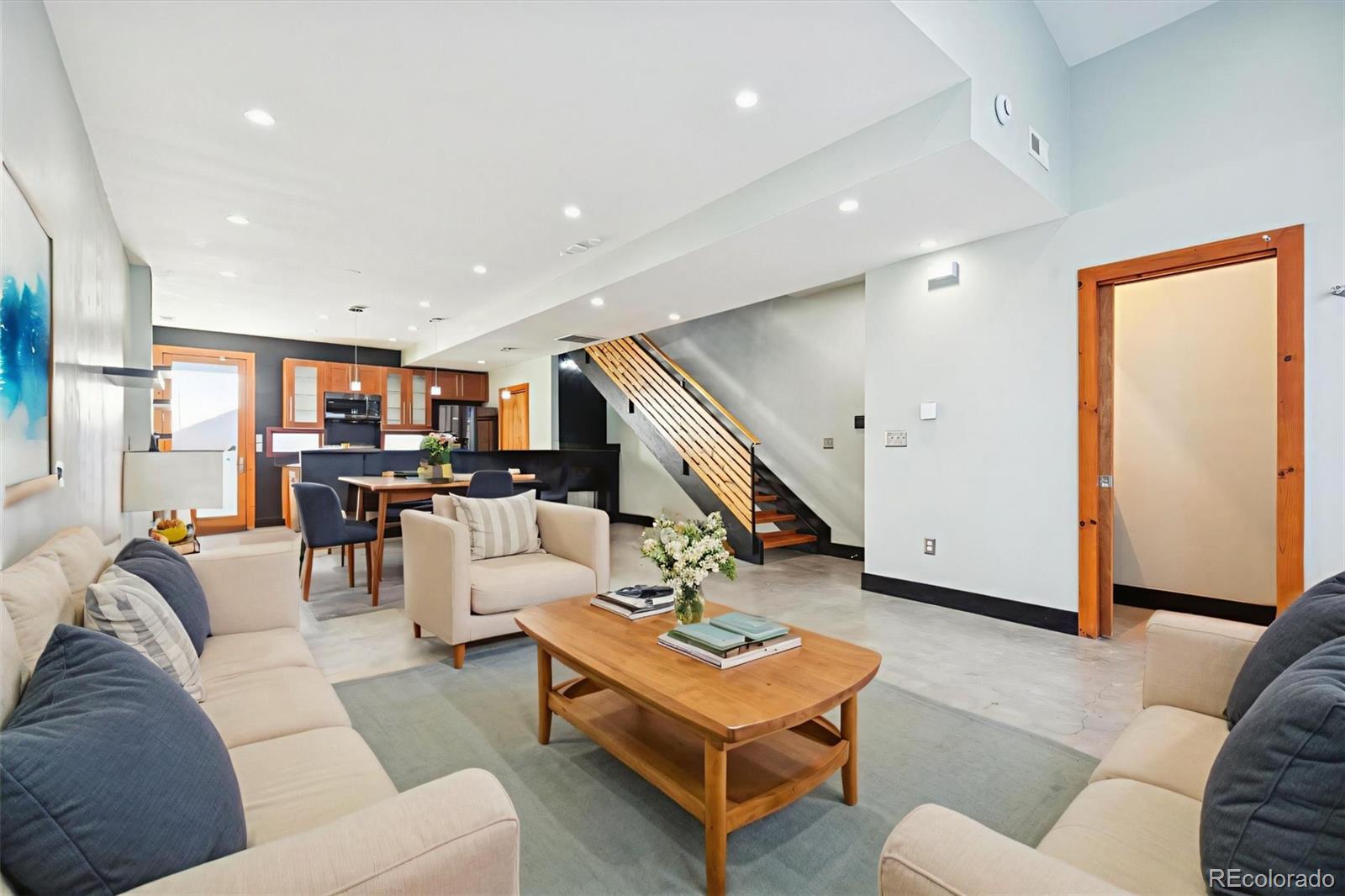 1544 Zenobia Street 103