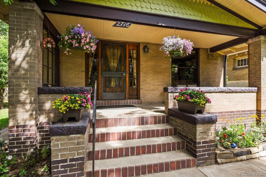 Photo of 2716 N Vine Street, Denver, CO 80205 (MLS # 5300774)