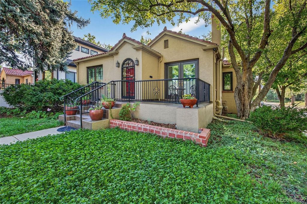 Photo of 1793 Ivanhoe Street, Denver, CO 80220 (MLS # 8511201)