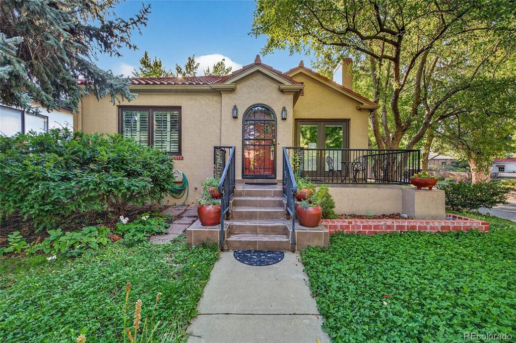 Photo of 1793 Ivanhoe Street, Denver, CO 80220 (MLS # 8511201)