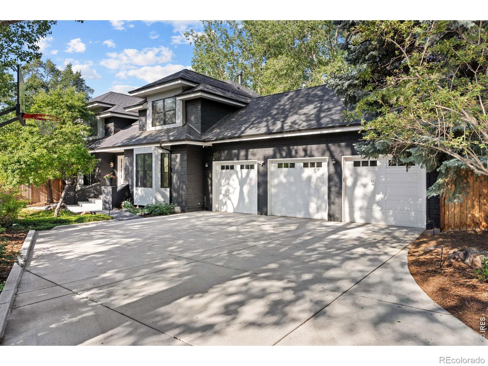 4281 Vinca Court