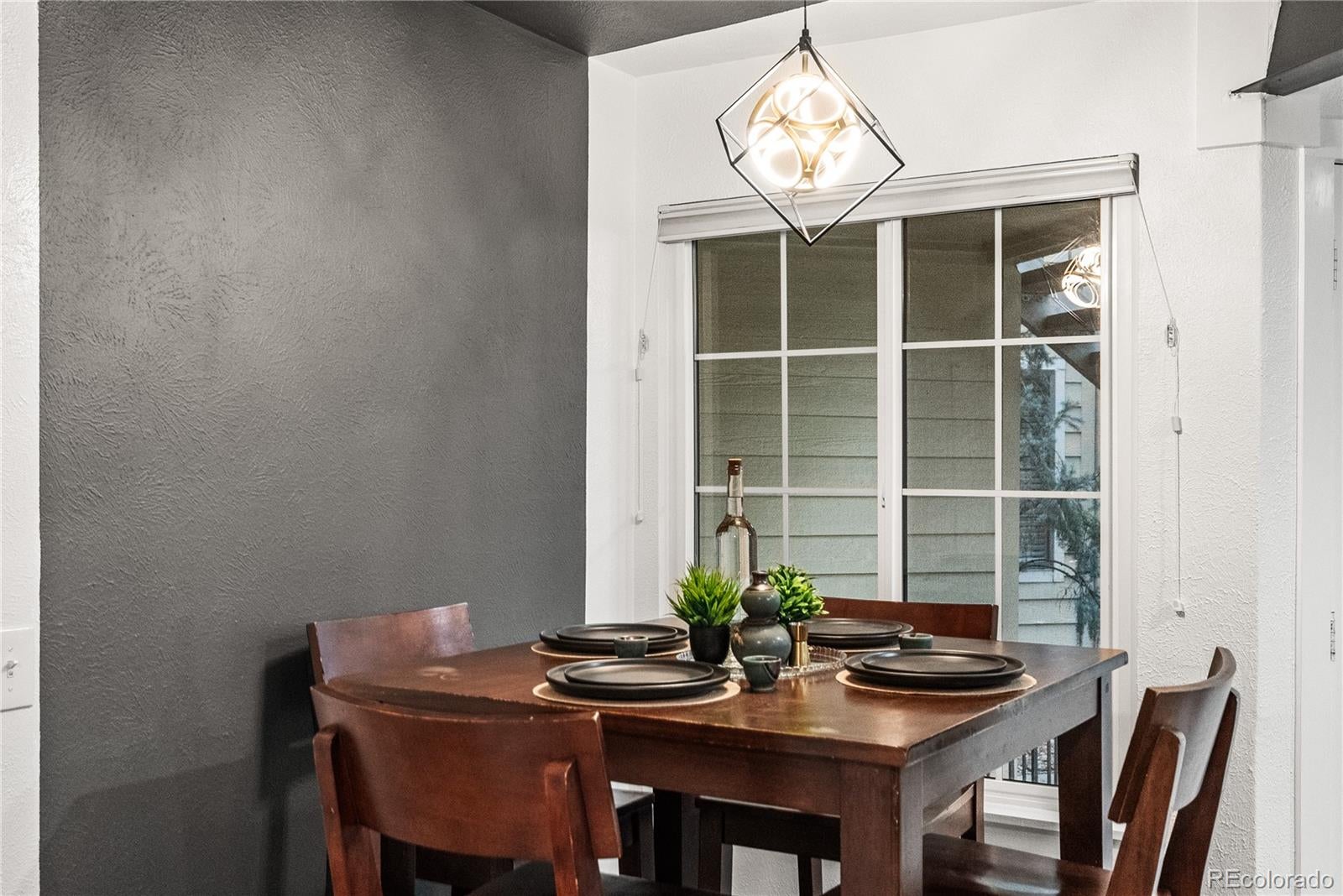 910 S Dahlia Street Unit A, Denver, CO 80246 — MLS #5442016 — photo 6 of 24
