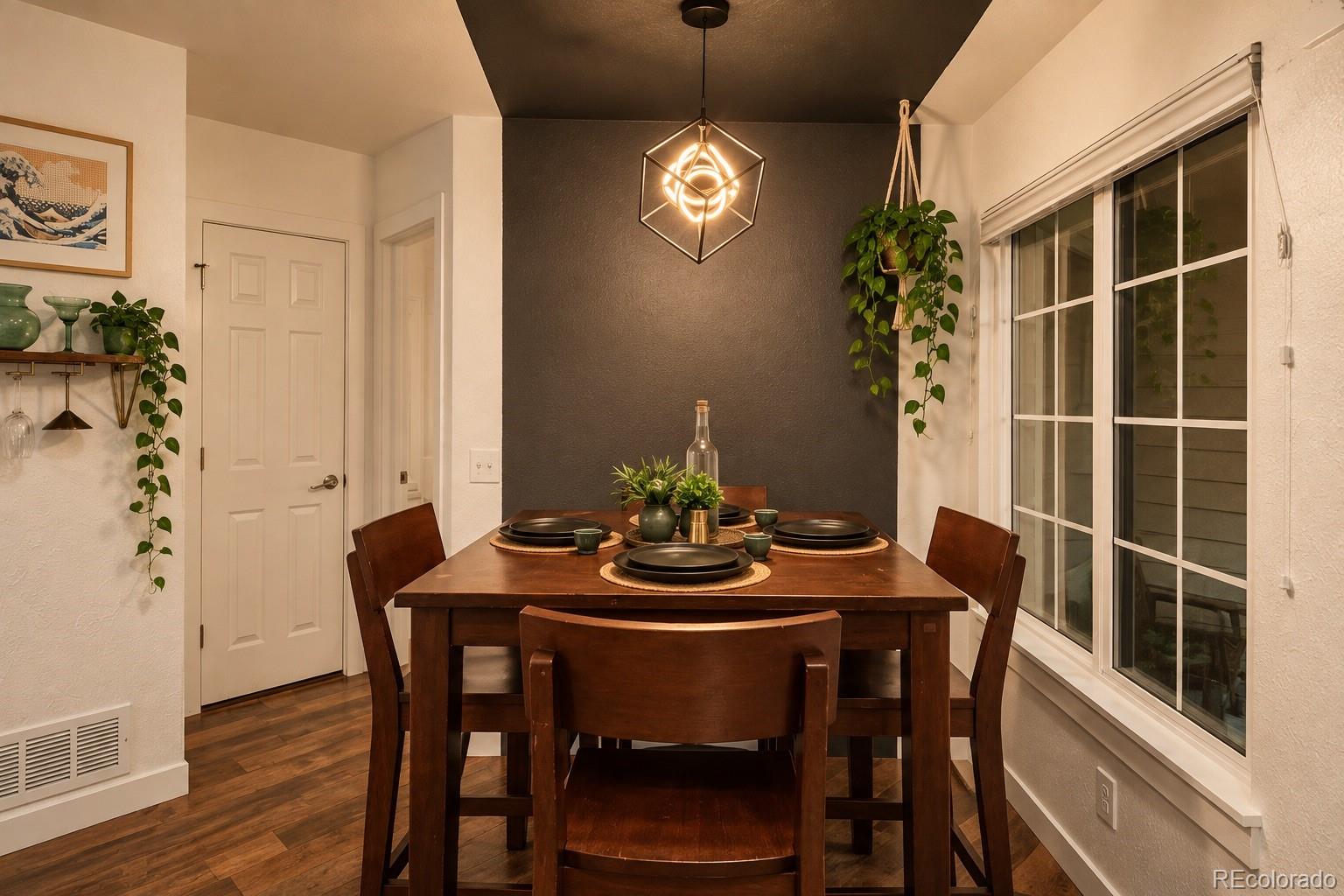 910 S Dahlia Street Unit A, Denver, CO 80246 — MLS #5442016 — photo 5 of 35