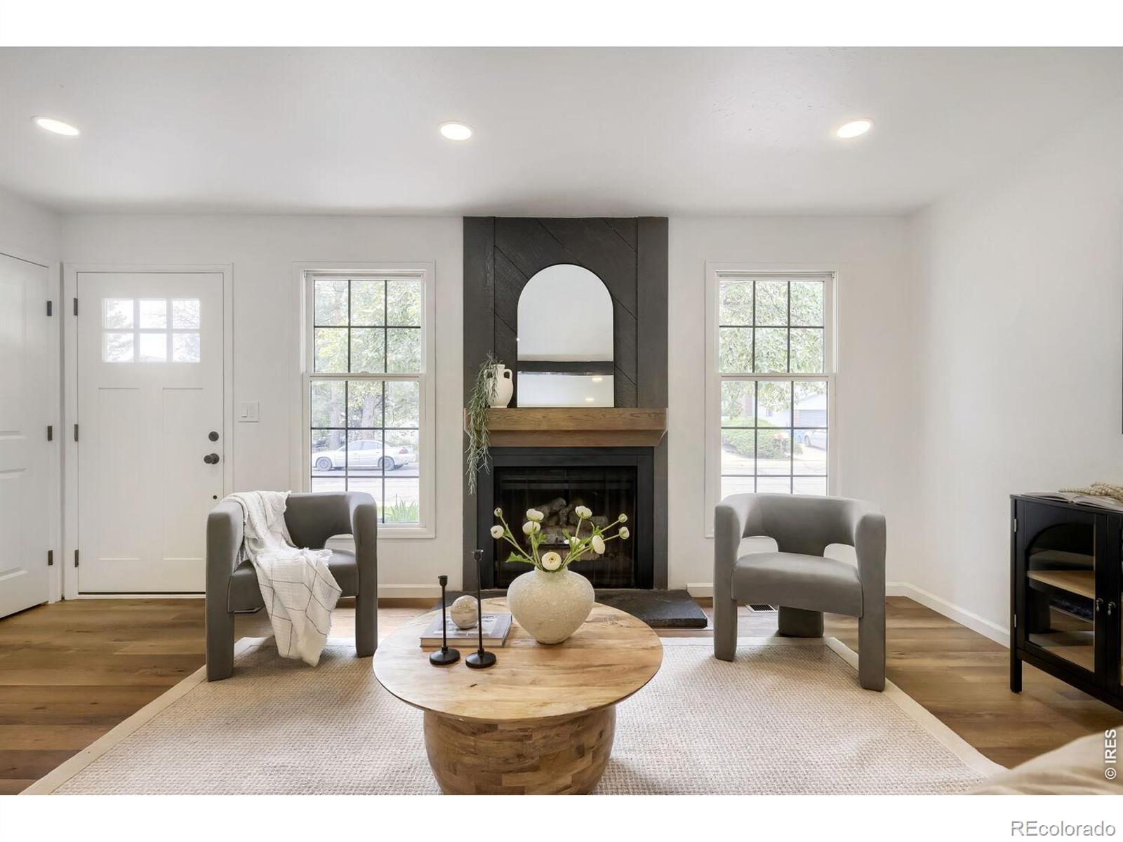 231 Short Place