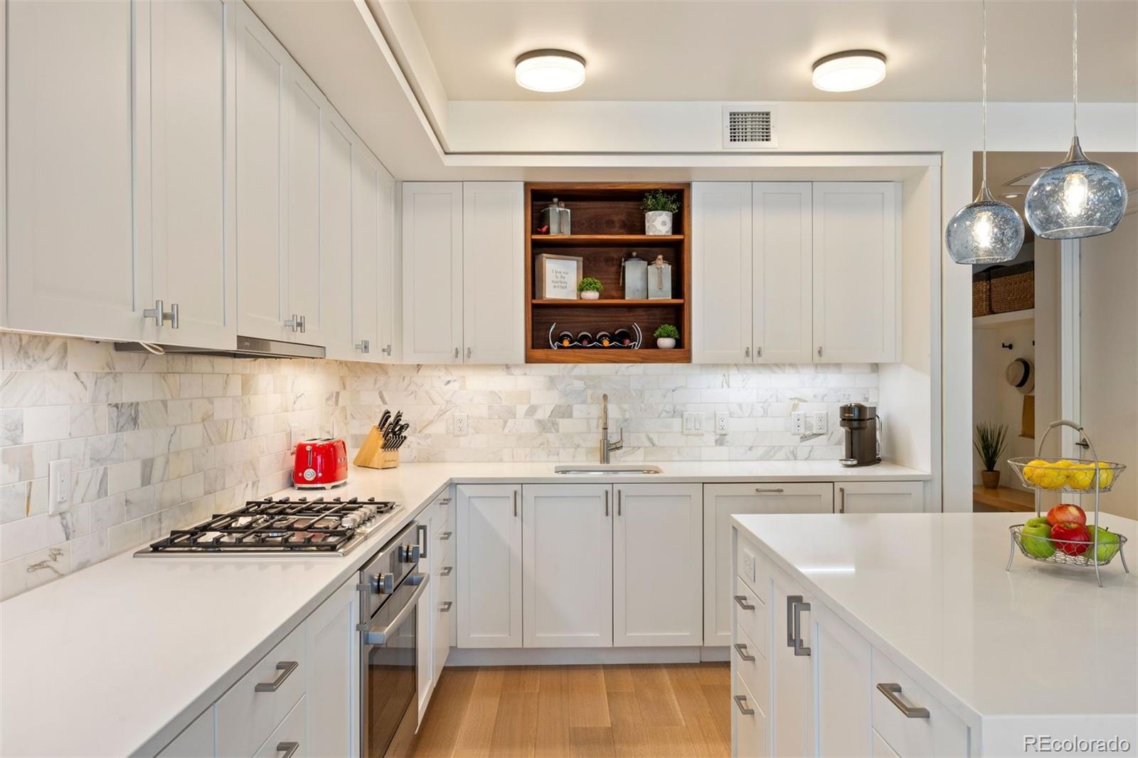1750 Wewatta Street 1009