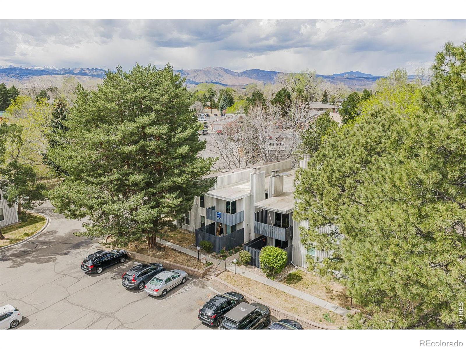 8050 Niwot Road 28
