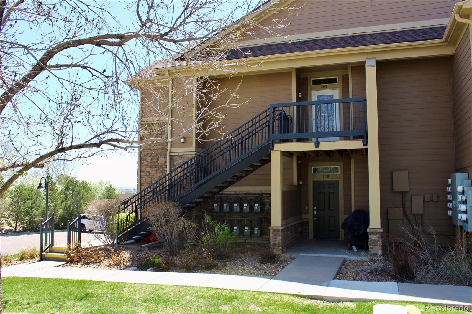 8726 S Kline Street 208